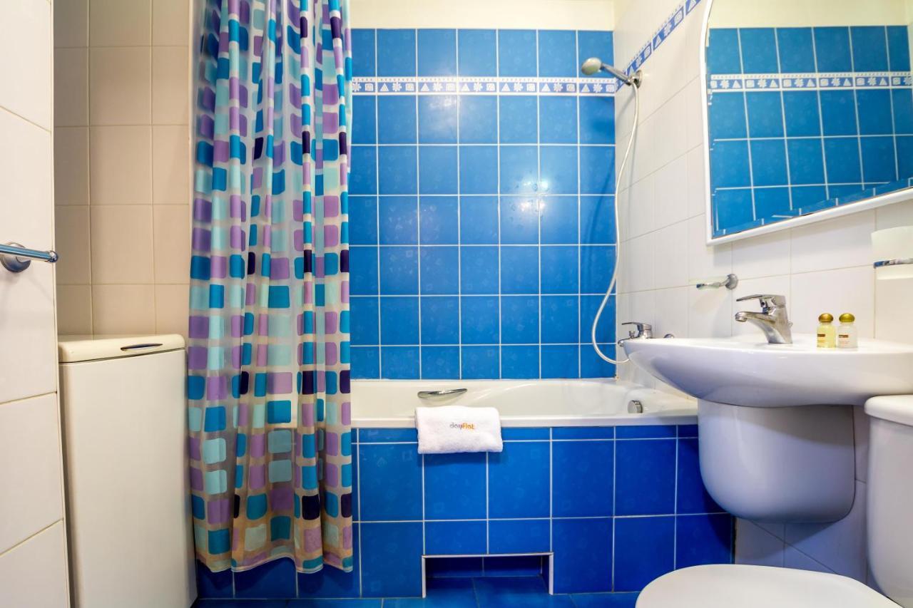Apartment On Triokhsviatytelska キエフ エクステリア 写真